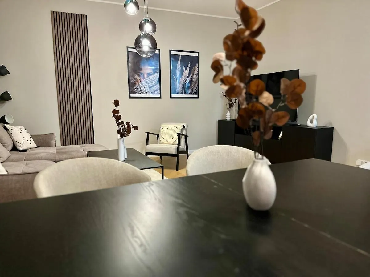 Belvedere Central Station Apartment Vienna Austria