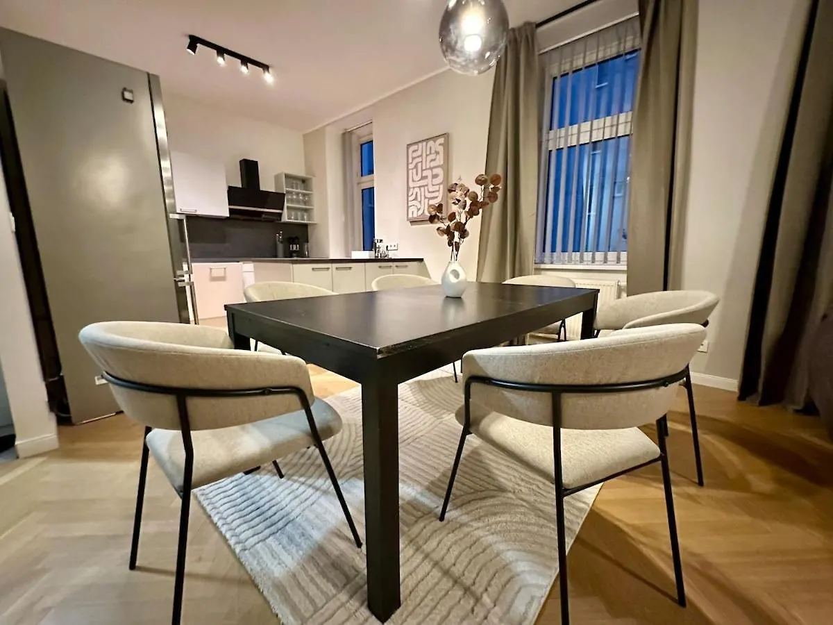 Belvedere Central Station Apartment Vienna 0*,